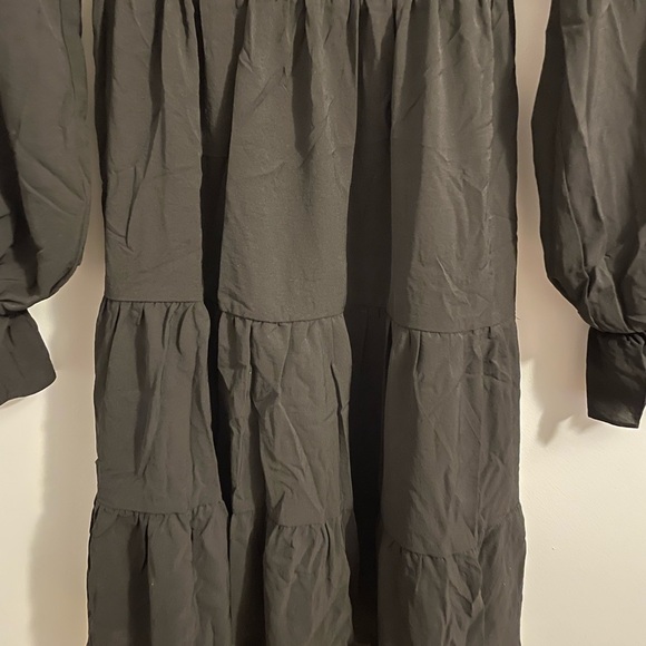 Dokotoo NWT Womens Smocked Black Dress Small Ruffle Off Shoulder Milkmaid - Picture 6 of 12